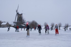 schaatsen bij molen terheijden 9 januari 2010 097